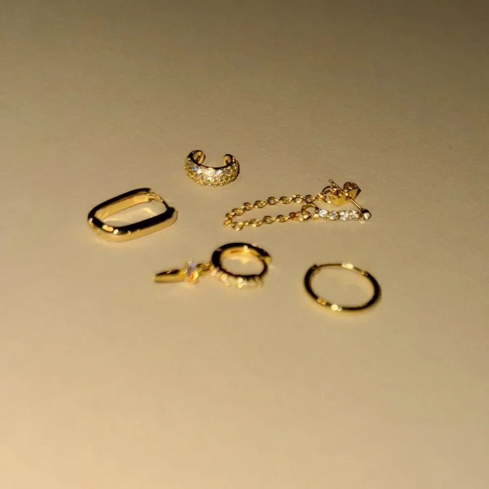 Diamond earrings set M627